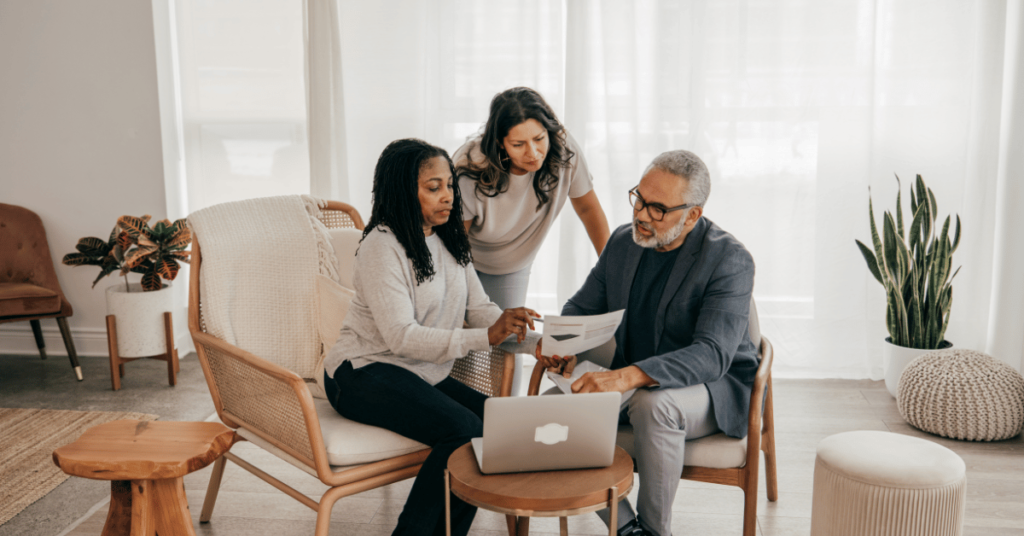 Online vs Local Mortgage Brokers