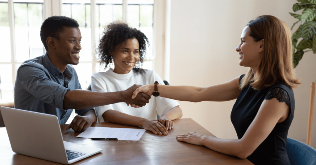 Mortgage Broker vs Bank: Which is Right for You? 2 Mortgage Broker vs Bank