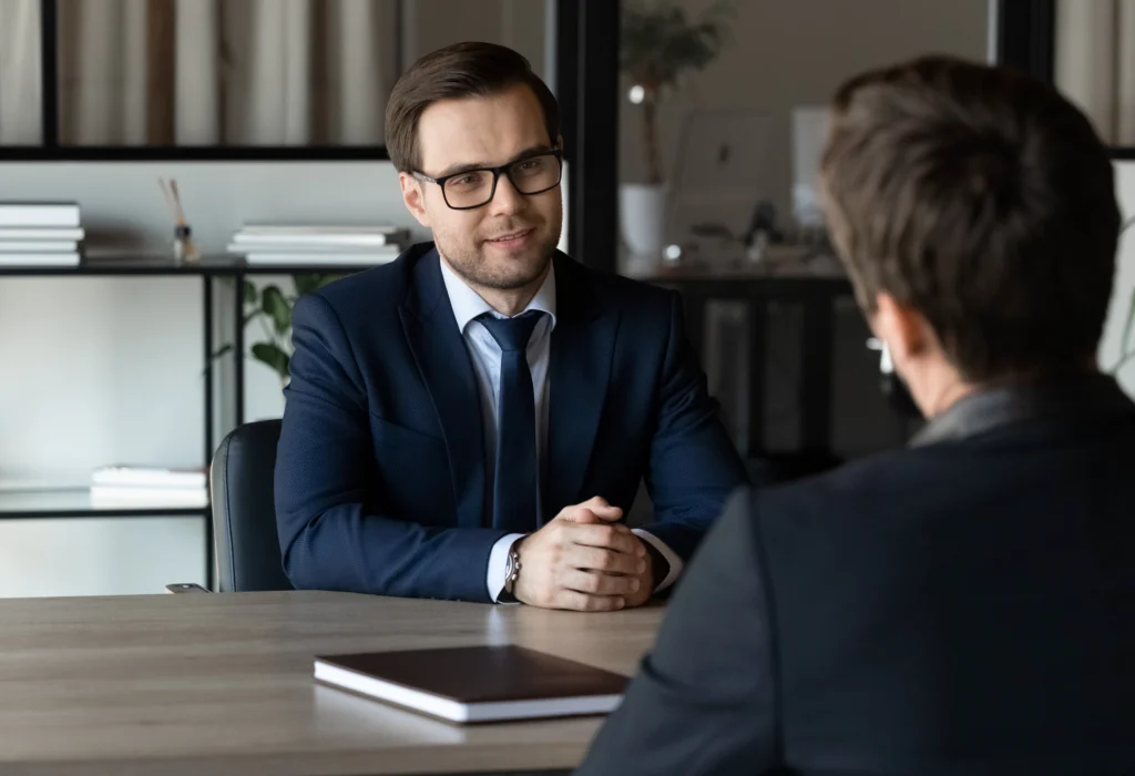 Why should lawyers use a mortgage broker Benefits Explained